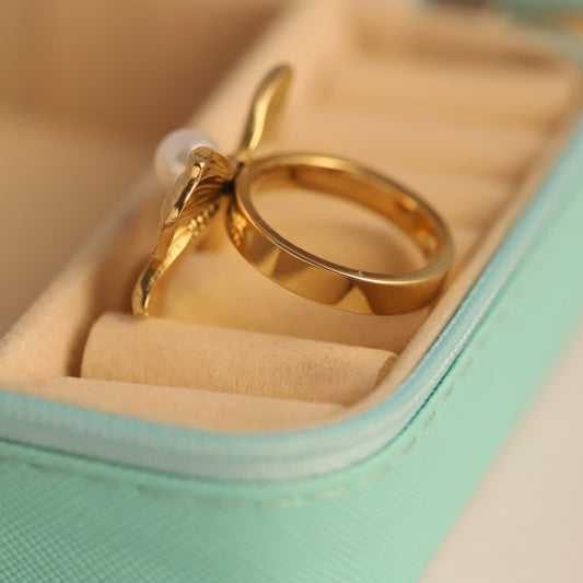 Pearl & Bow Ring - Ribbon Knot Statement Jewelry