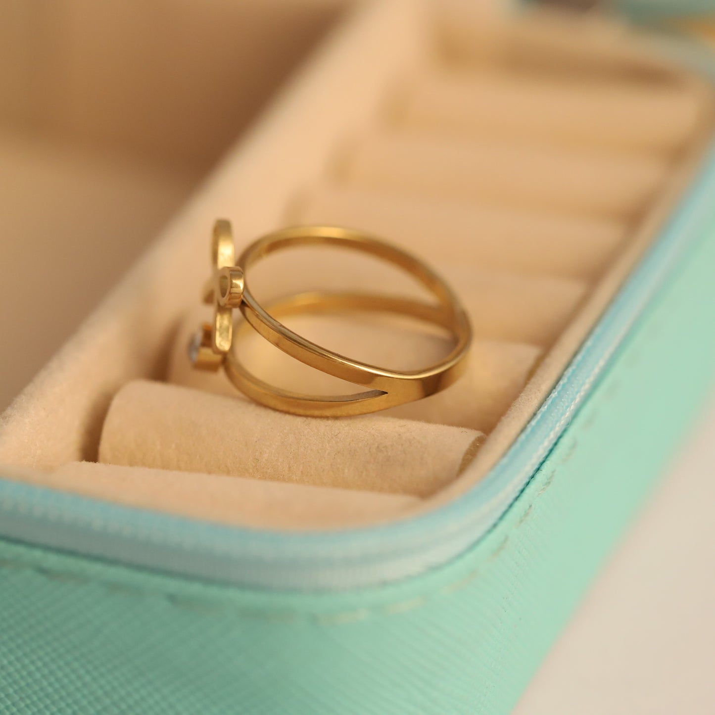 Bow & Crystal Ring - Minimalist Gold Double Band