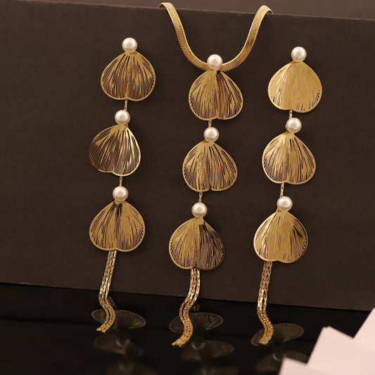 Gold Scallop Pearl Tassel Necklace & Earring Set | Art Deco Jewelry
