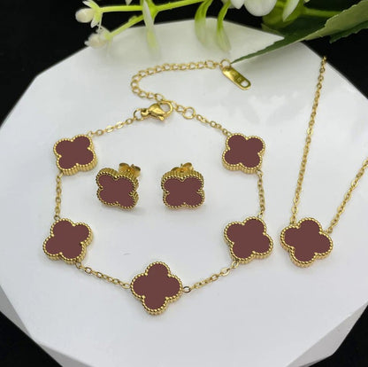 Brown Clover Jewelry Set: Necklace, Bracelet & Earrings